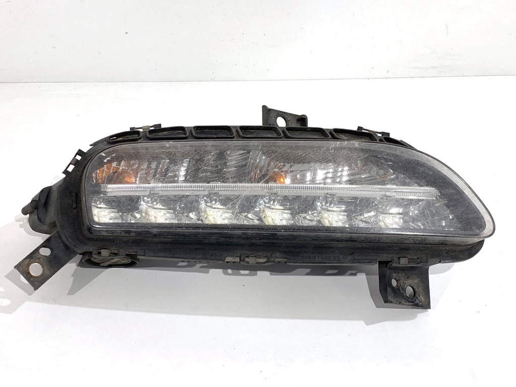 [STARK-841248] Faros delanteros derecho halógeno Porsche Panamera (970) 2009-2017