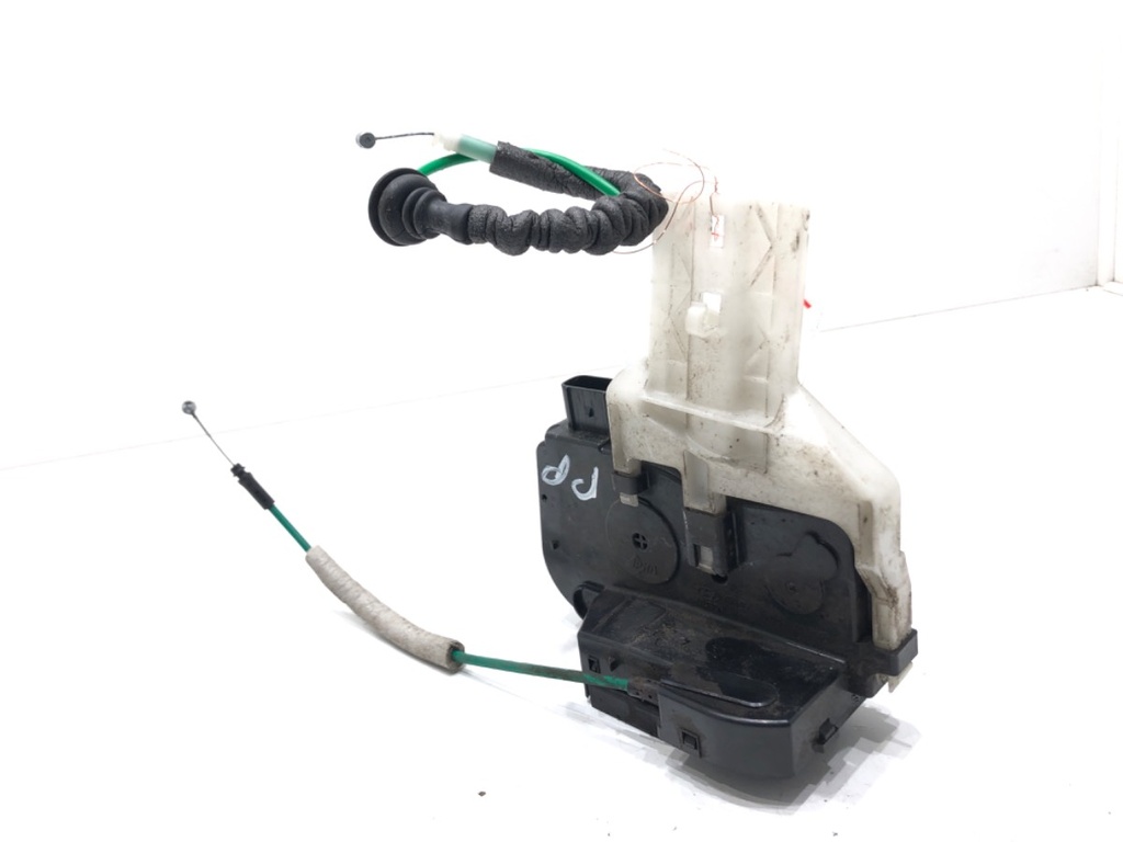 [STARK-664756] Cerradura de puerta delantera derecha HYUNDAI i40 I Kombi Van (VF) 1.7 CRDI 2015-2022