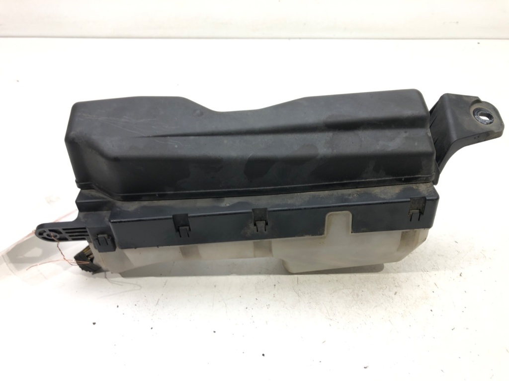 [STARK-474505] Caja de fusibles Toyota Corolla Verso (ZER_, ZZE12_, R1_) 2.0 D-4D 2004-2009