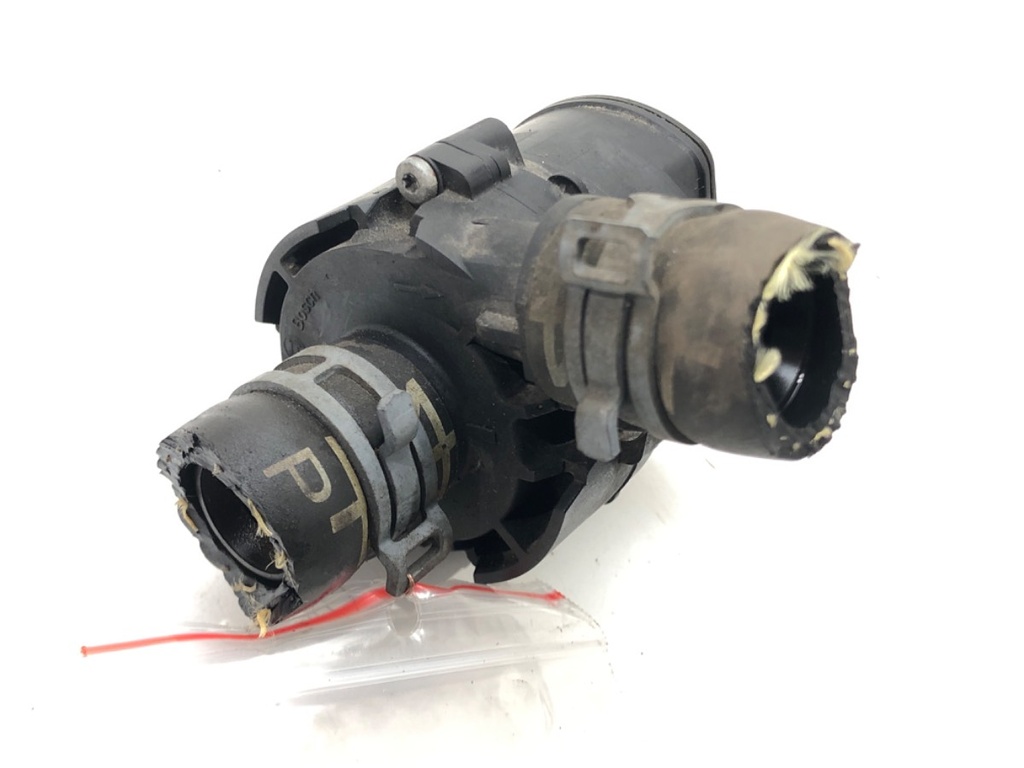[STARK-506777] Bomba de agua adicional SKODA Octavia III (5E3, NL3, NR3) 1.8 TSI 2012-2022
