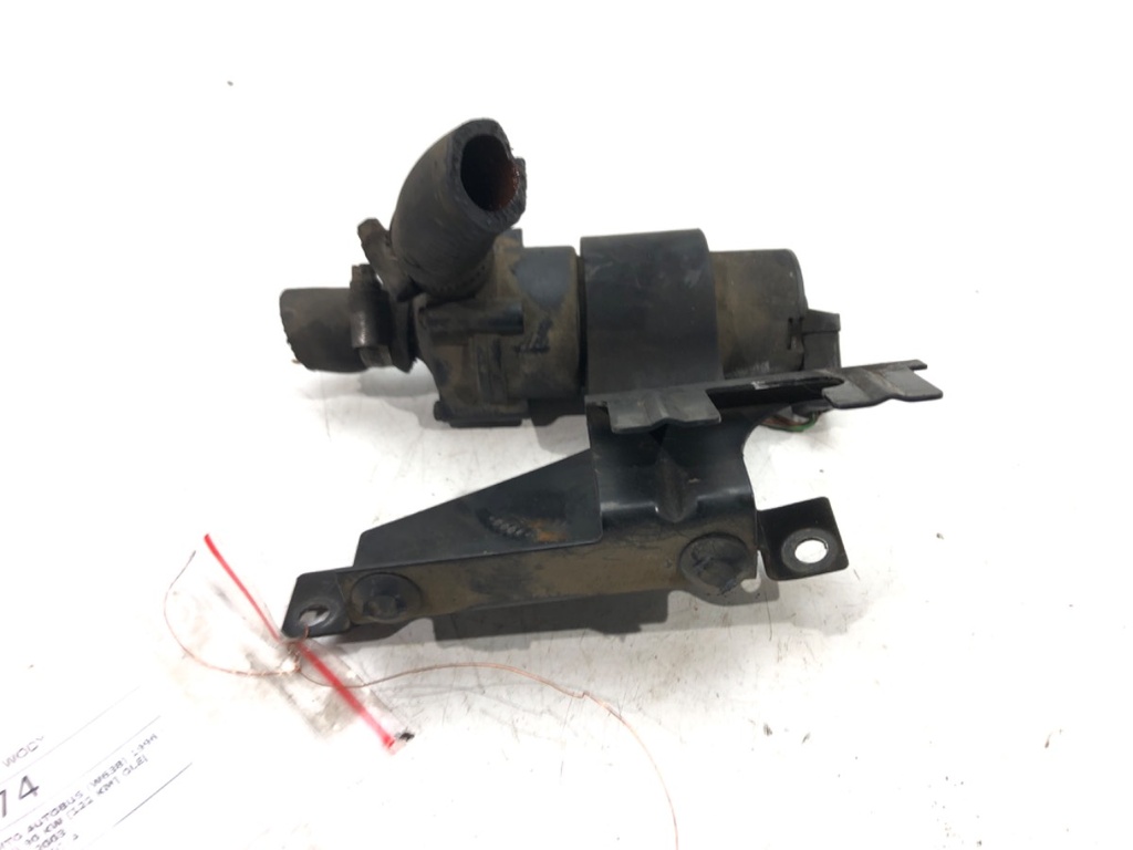 [STARK-515074] Bomba de agua adicional Mercedes-Benz Vito Autobus (W638) 1996-2003 112 CDI 2.2
