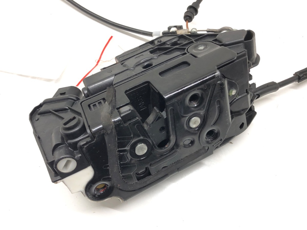 [STARK-525587] Cerradura de puerta trasera izquierda VW CC B7 (358) 2.0 TFSI 147 kW 2011-2016