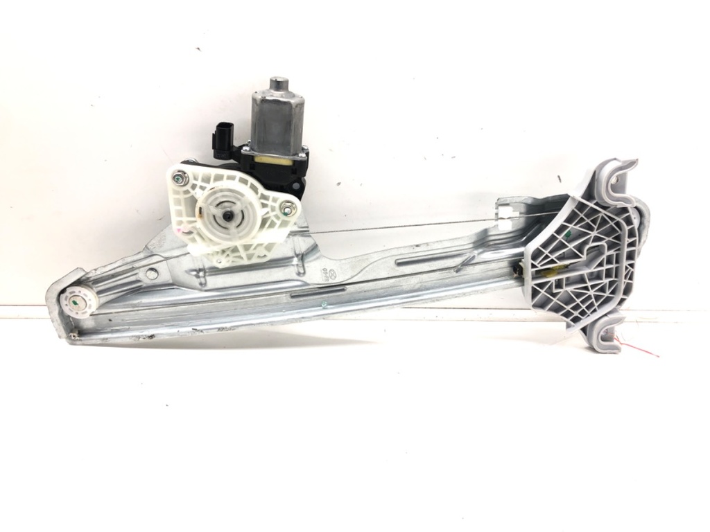 [STARK-572911] Elevador de ventanilla delantero derecho HYUNDAI KONA (OS, OSE, OSI) 2017-2022