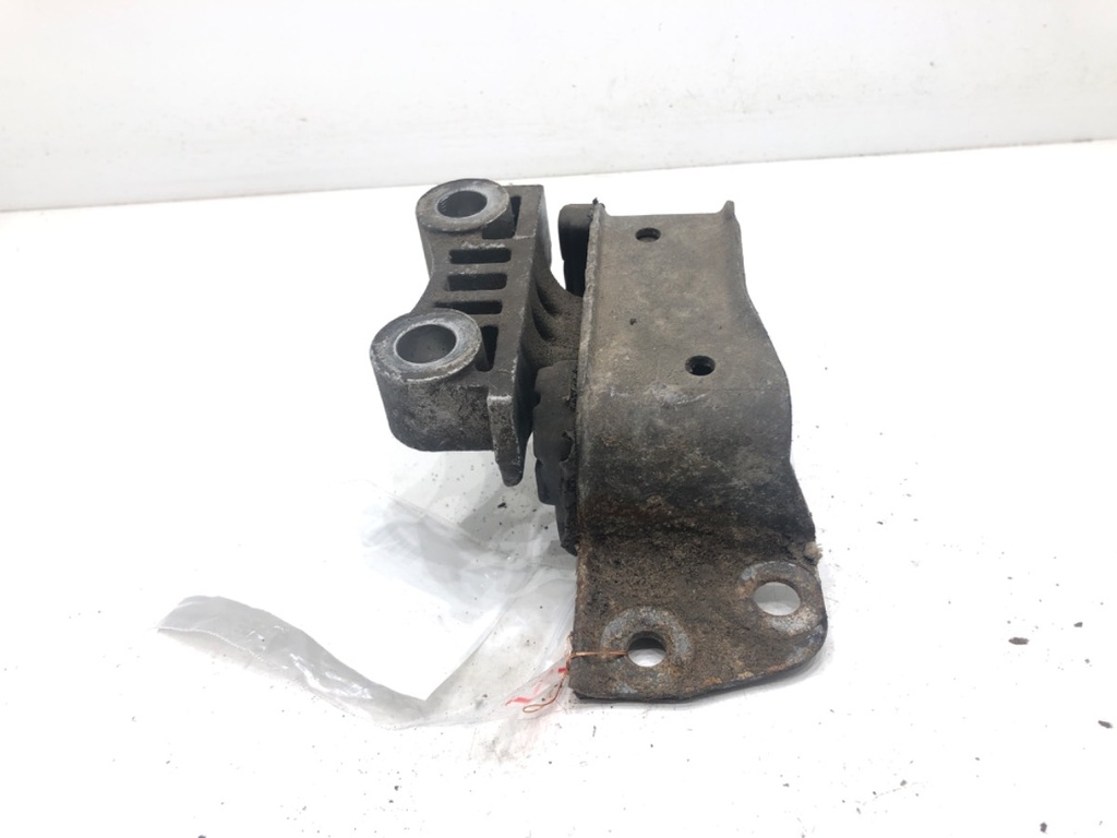 [STARK-604104] Soporte de motor izquierdo FIAT Fiorino (225_) 1.4 54 kW (73 CV) gasolina 2007-2022