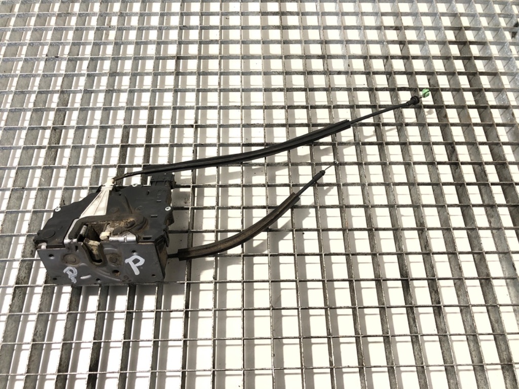[STARK-631742] Cerradura de puerta delantera derecha FIAT Ducato Autobus (250_) 2006-2022