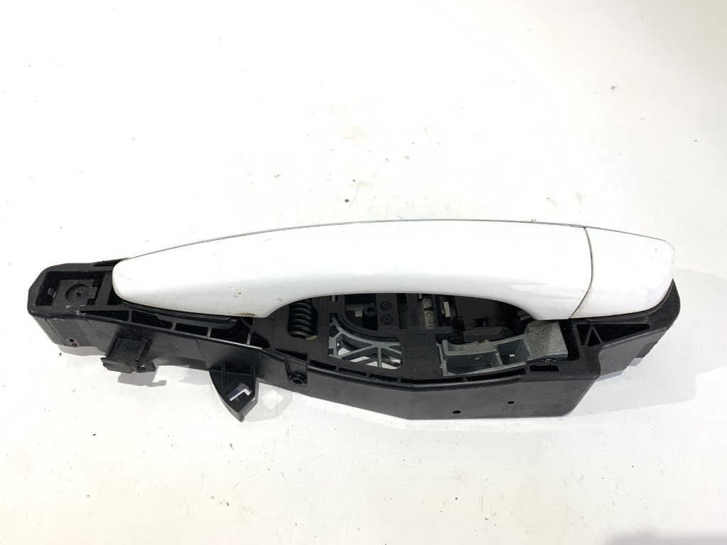 [STARK-697091] Manilla exterior de puerta trasera izquierda PEUGEOT 308 II 1.6 THP 125