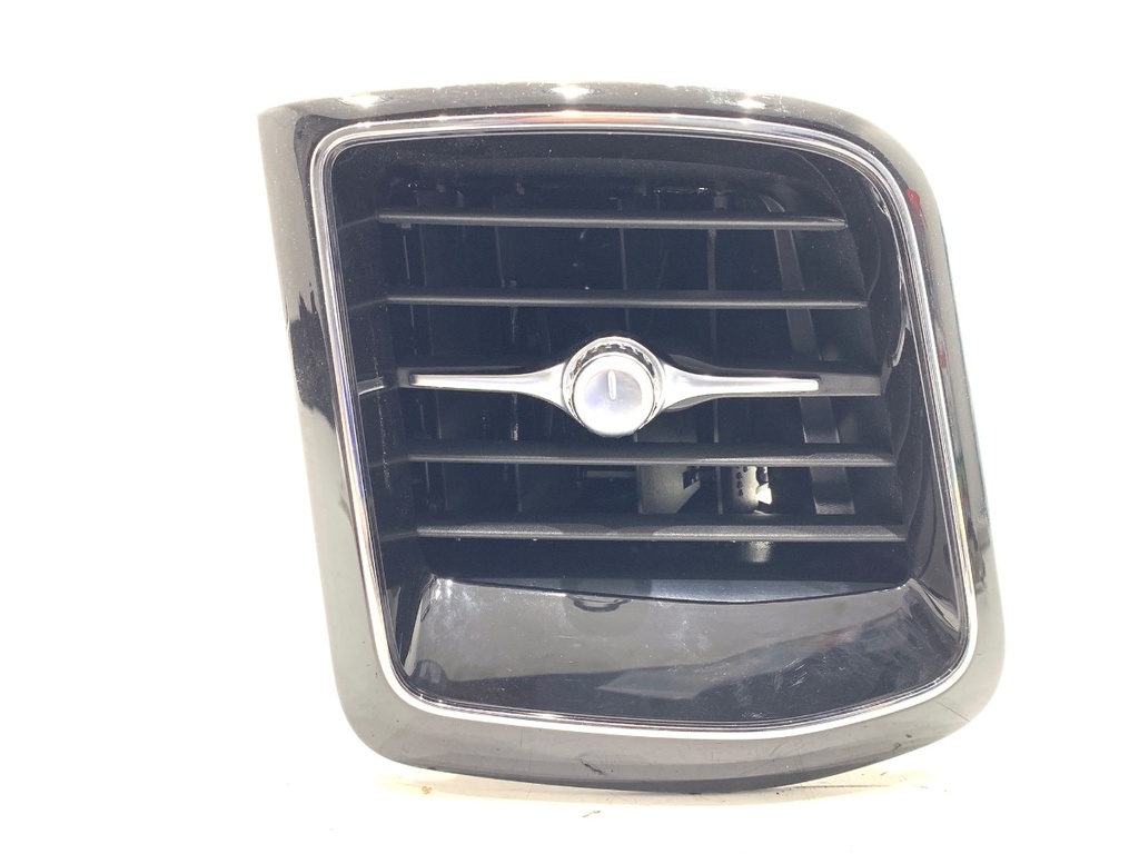 [STARK-733246] Rejilla de ventilación delantera derecha VOLVO XC60 II (246) 2017-2022