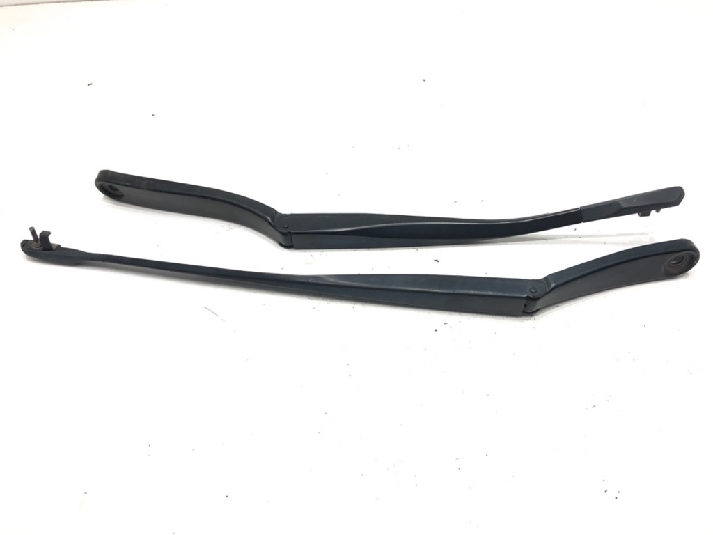 [STARK-734337] Brazo limpiaparabrisas completo delantero BMW Serie 5 Touring (F11) 2009-2017