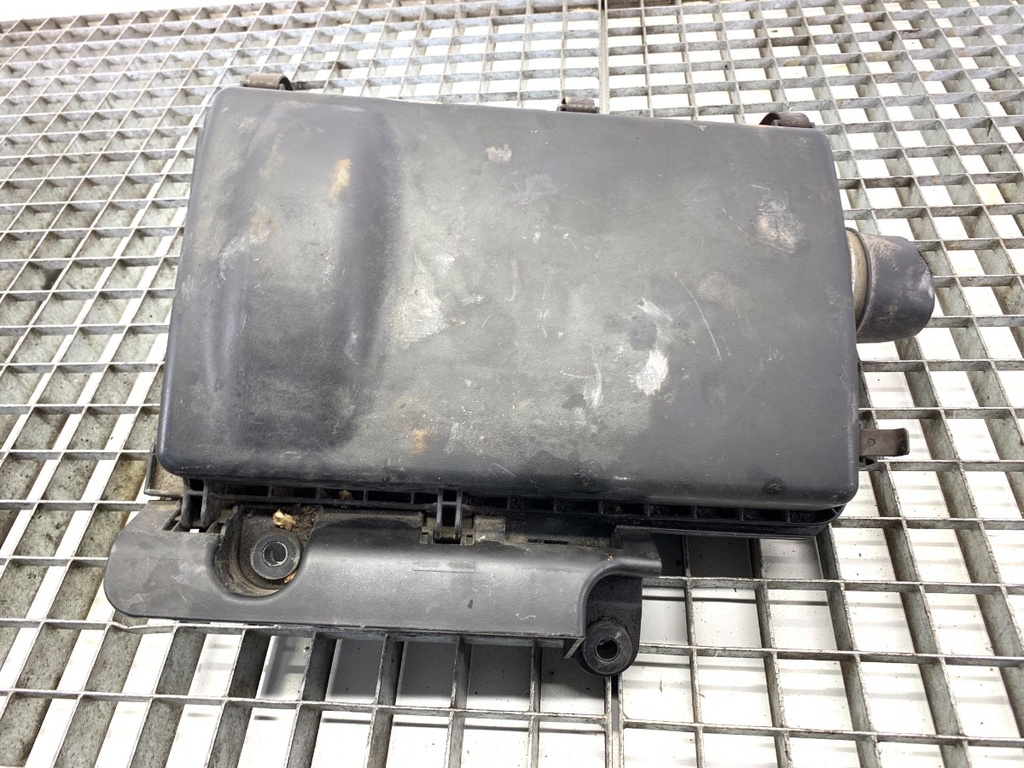 [STARK-751182] Caja de filtro de aire Toyota Prius Liftback (_W2_) 1.5 Hybrid 57 kW 2003-2009