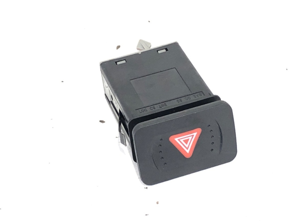 [STARK-755779] Interruptor de luces de emergencia SEAT Leon (1M1) 1999-2006