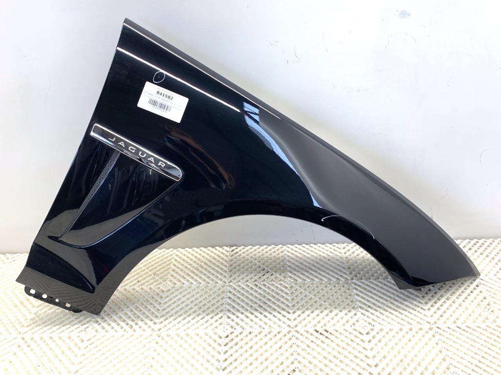[STARK-841582] Aleta delantera derecha JAGUAR XF I (X250) 2008-2015