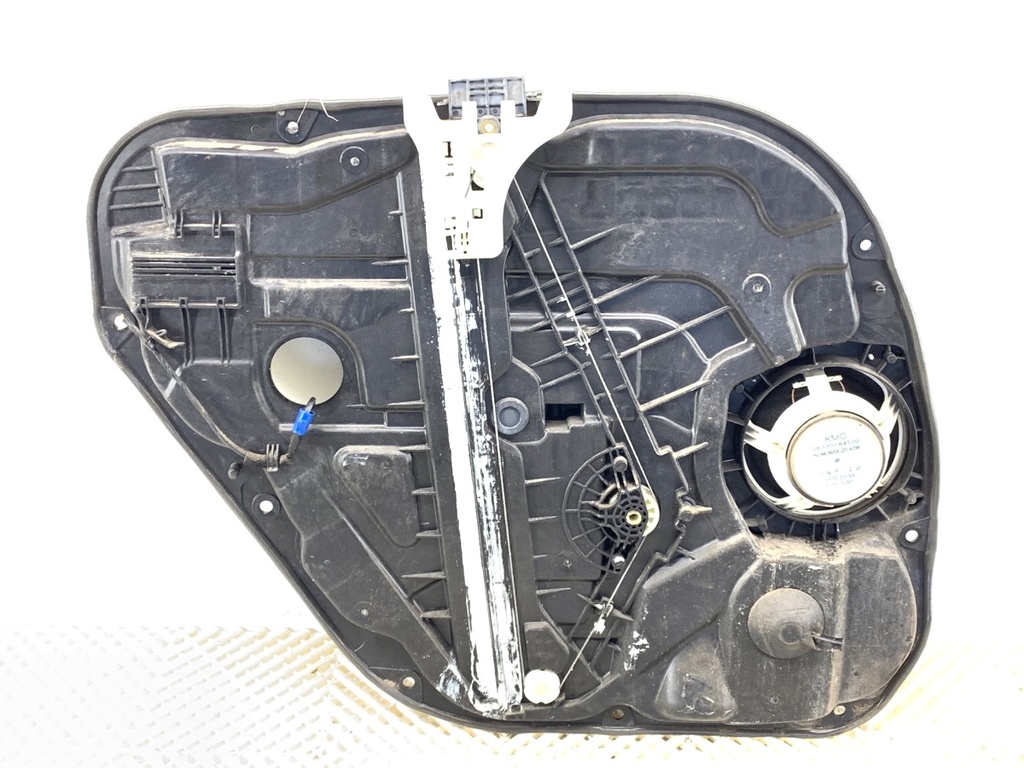 [STARK-758239] Elevalunas trasero derecho KIA Carens IV 1.7 CRDi 2013-2022