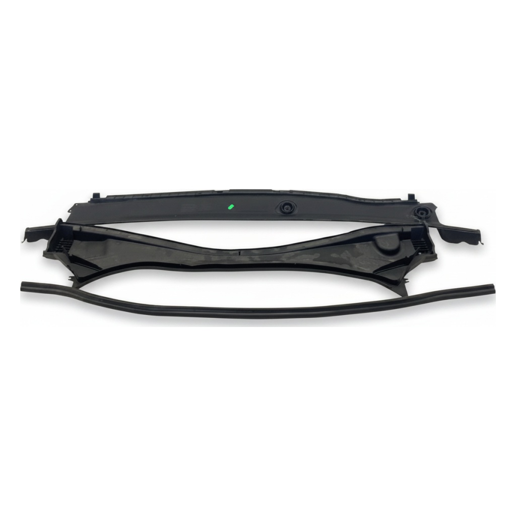 [STARK-912500] Subchasis BMW 1 (F70) 2024-