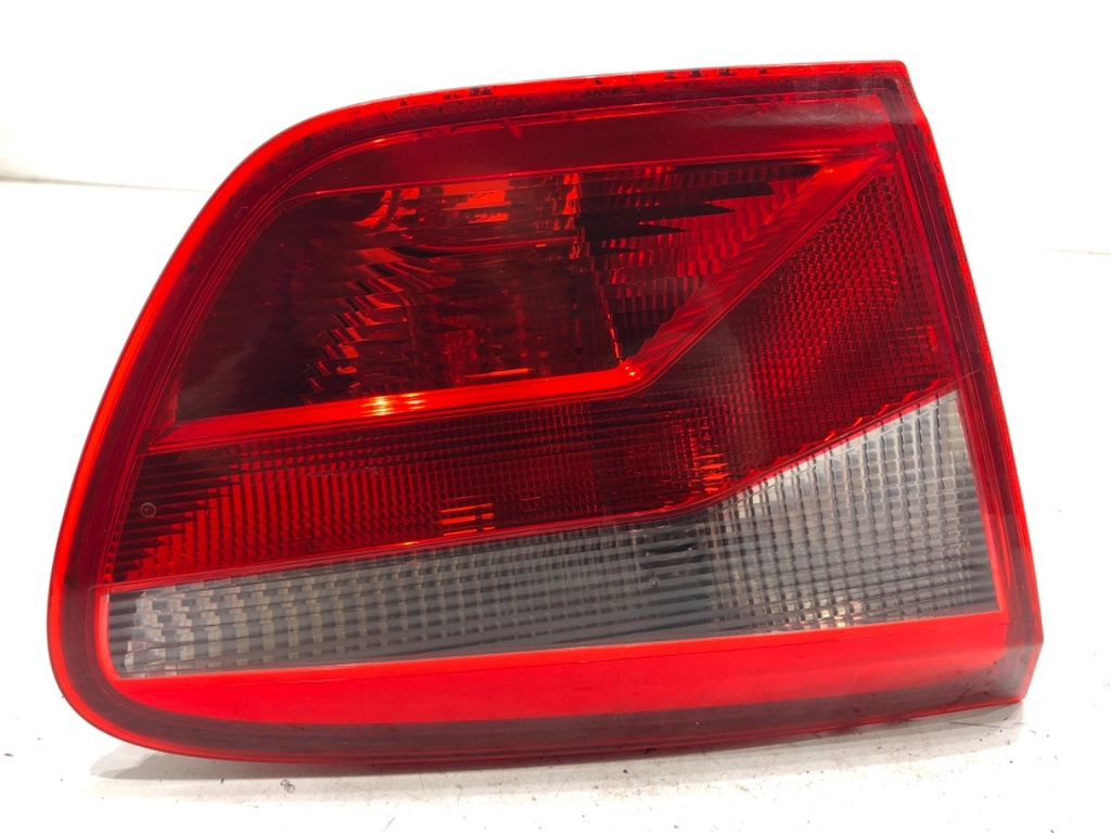 [STARK-759381] Piloto trasero izquierdo SEAT IBIZA IV (6J5, 6P1) 2008-2017