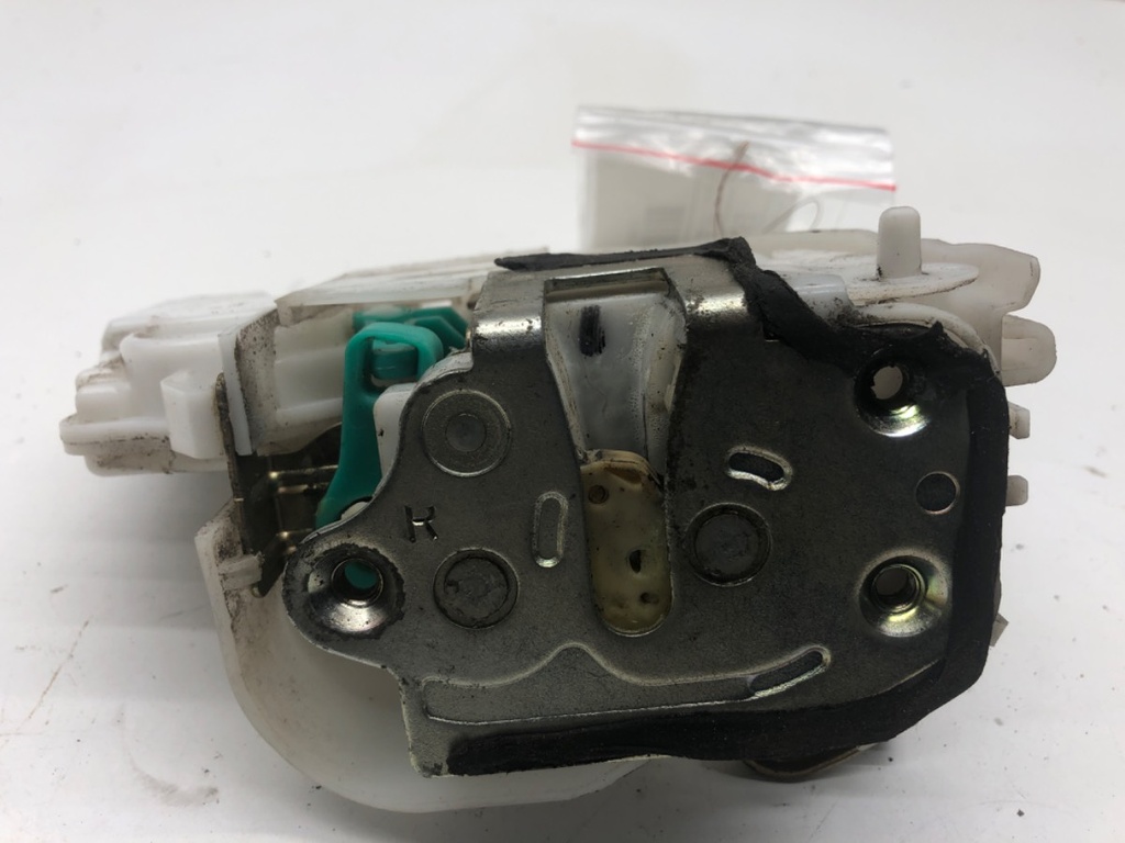 [STARK-772861] Cerradura de puerta trasera derecha ACURA TL (UC_) 2003-2012