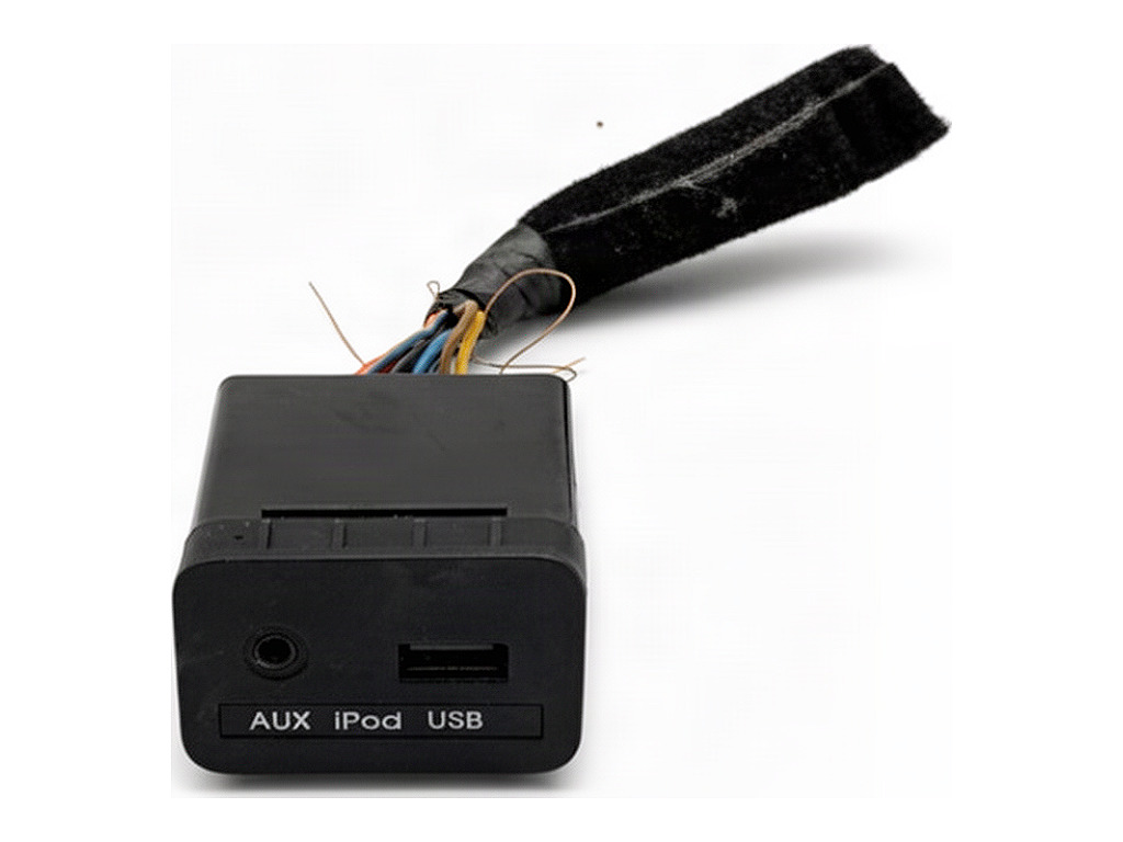 [STARK-941719] Puerto USB para KIA Sportage III (SL) 2009-2022