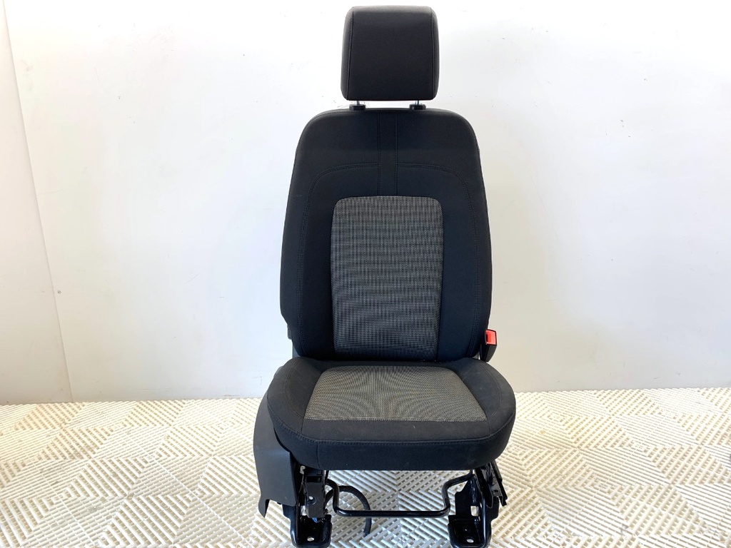 [STARK-891798] Asiento delantero derecho Ford Transit Connect V408 2013-2022