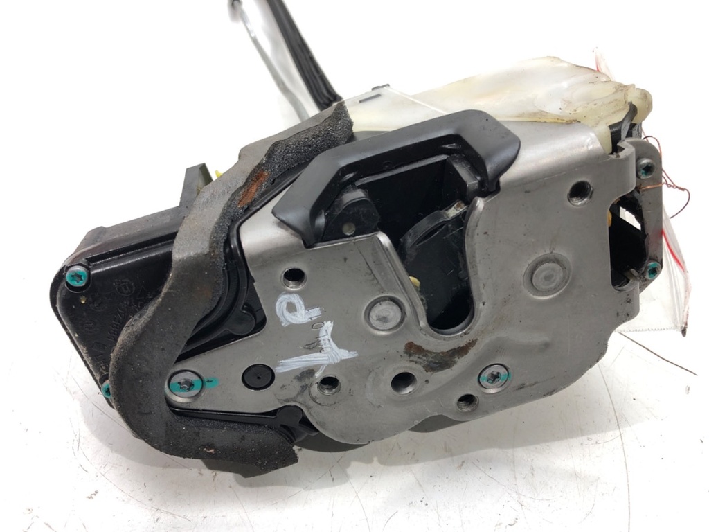 [STARK-517614] Cerradura de puerta delantera izquierda Chevrolet Cruze (J300) 2009-2022