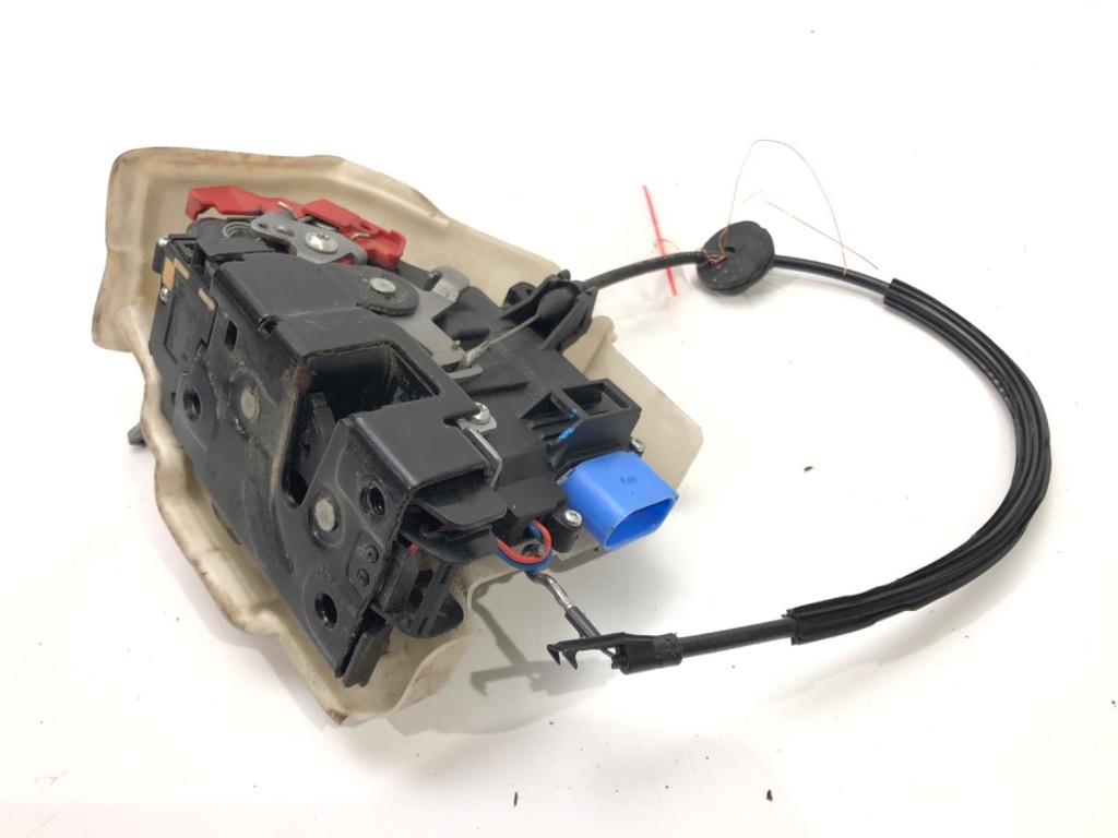 [STARK-562186] Cerradura de puerta delantera izquierda VW Golf V Variant (1K5) 1.9 TDI 77 kW 2007-2009