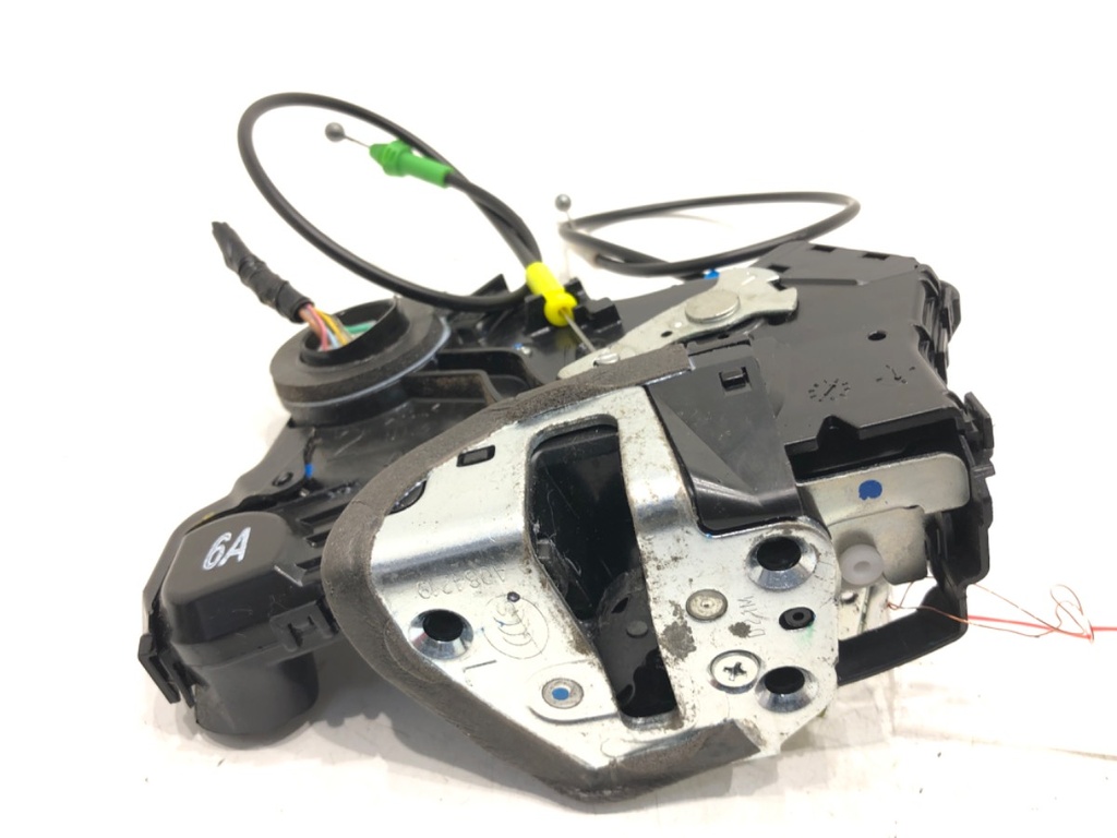 [STARK-615706] Cerradura de puerta delantera izquierda TOYOTA AURIS Kombi (_E18_) 2013-2018 1.8 Hybrid