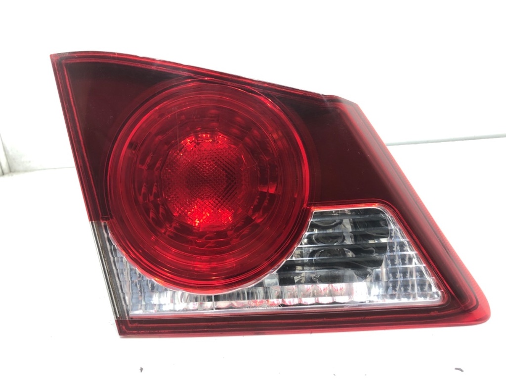 [STARK-731818] Piloto trasero izquierdo HONDA CIVIC VIII sedan (FD, FA) 2005-2022