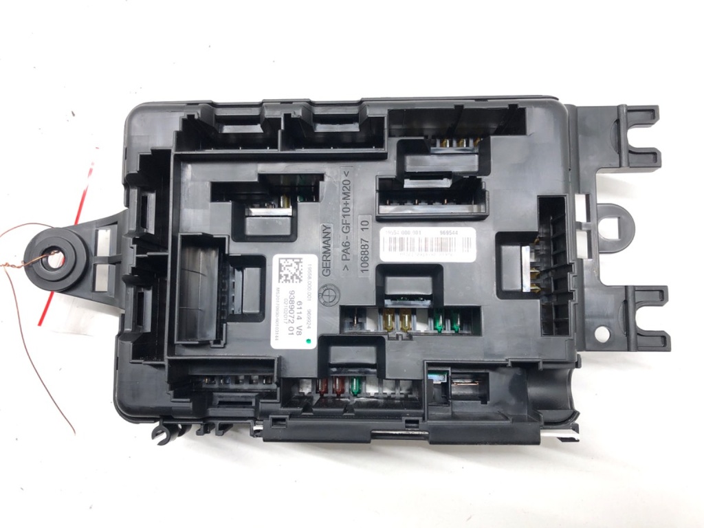 [STARK-474045] Caja de fusibles BMW Serie 3 (F30, F80) 2011-2018