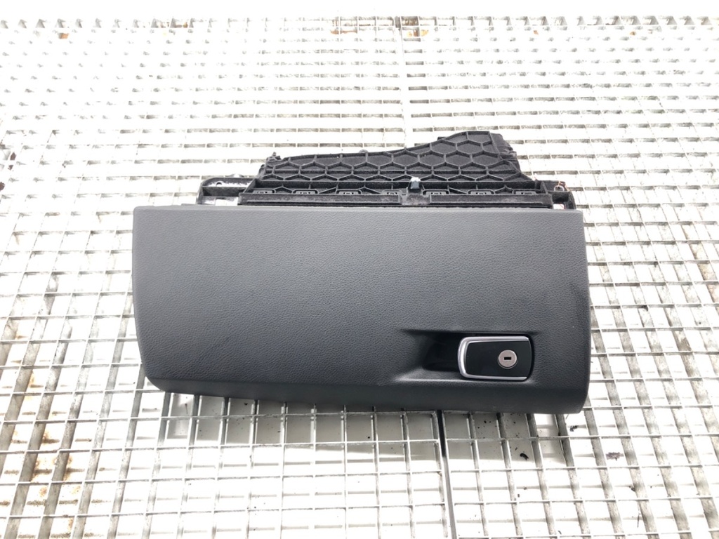 [STARK-538641] Guante de pasajero BMW Serie 3 Touring (F31) 2012-2019