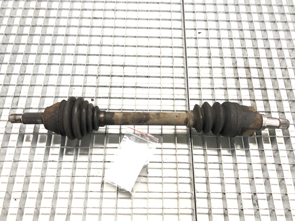 [STARK-564406] Palier delantero izquierdo Mazda 2 (DY) 1.4 59 kW 2003-2007