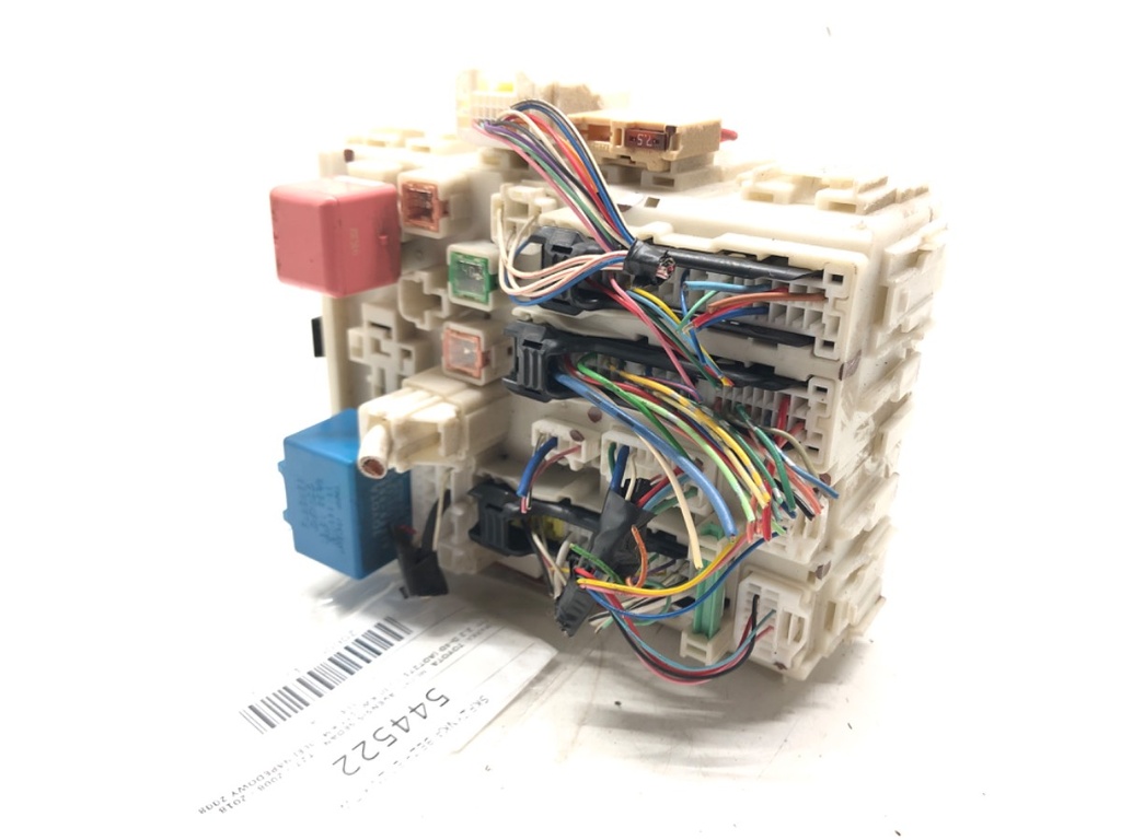 [STARK-544522] Caja de fusibles Toyota Avensis sedán (_T27_) 2.2 D-4D 130 kW 177 CV 2008-2018