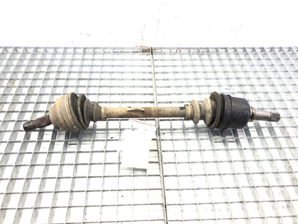[STARK-577180] Semieje delantero izquierdo PEUGEOT 307 (3A/C) 2000-2012