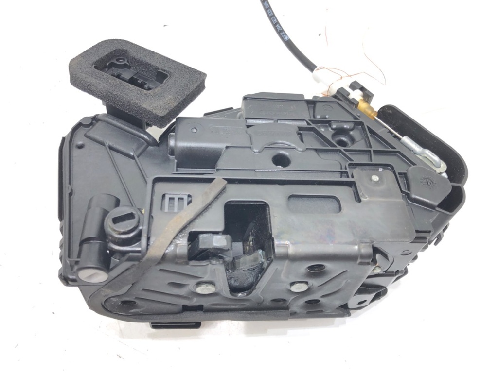 [STARK-597654] Cerradura de puerta trasera izquierda SKODA OCTAVIA IV (NX3, NN3) 2020-2022 1.5 TSI 110 kW