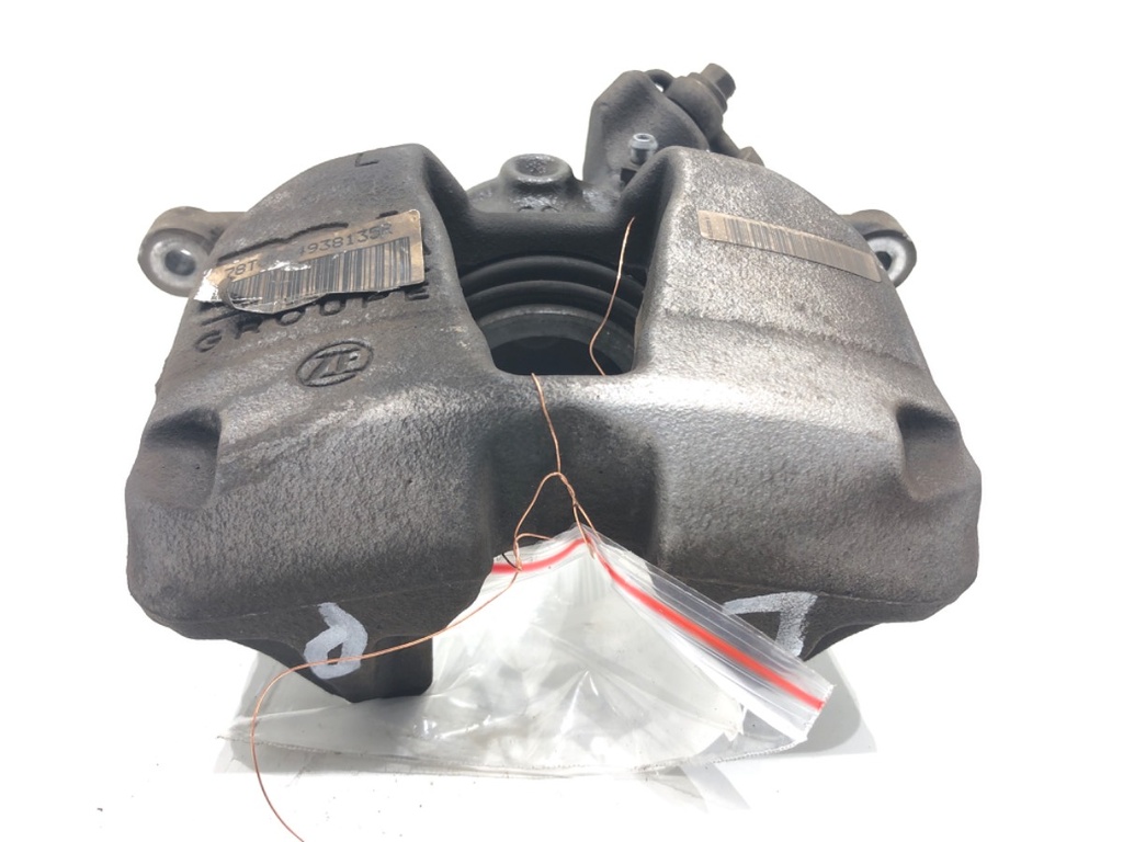 [STARK-606325] Pinza de freno delantera izquierda Toyota Proace City Verso 1.5 D-4D 130 (BKYMA) 2019-2022