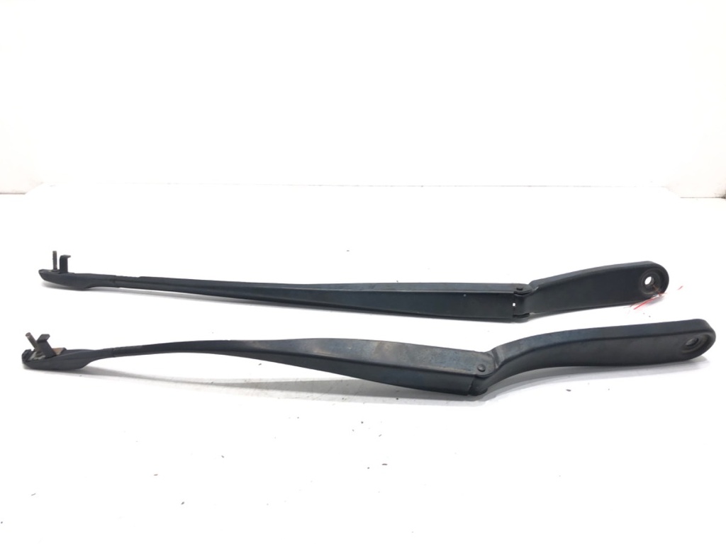 [STARK-616442] Brazo limpiaparabrisas delantero completo BMW Serie 5 Touring (F11) 2009-2017