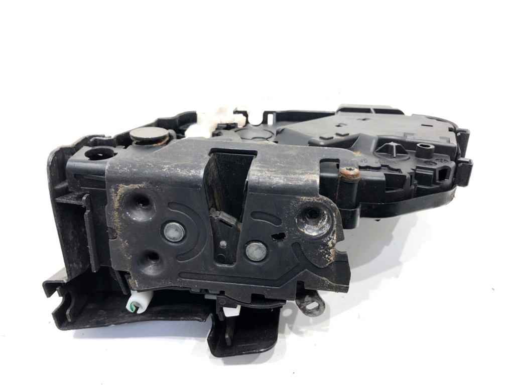 [STARK-920078] Cerradura de puerta delantera izquierda Volvo V70 III (135) 2.5 T 2007-2016