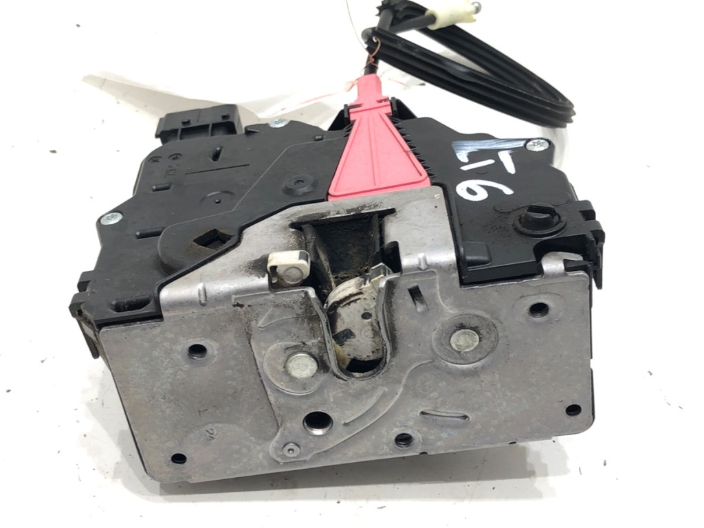 [STARK-656873] Cerradura de puerta trasera izquierda OPEL CORSA E (X15) 1.4 66kW 2014-2022
