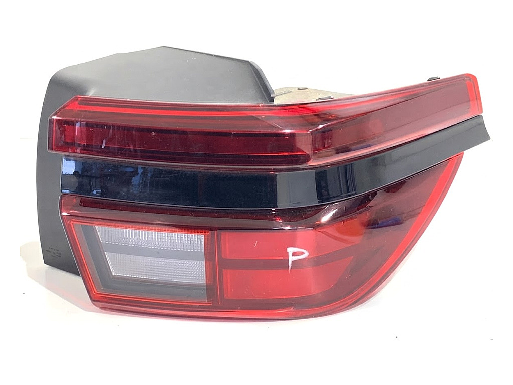[STARK-921561] Piloto trasero derecho OPEL FRONTERA (OV24) 2024-
