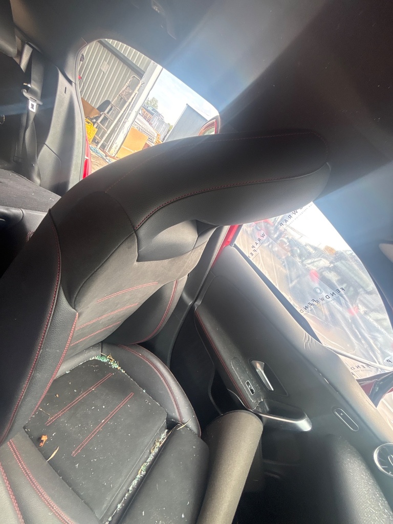 [EPE-125205] Asiento delantero izquierdo Mercedes-Benz Clase A 1.3
