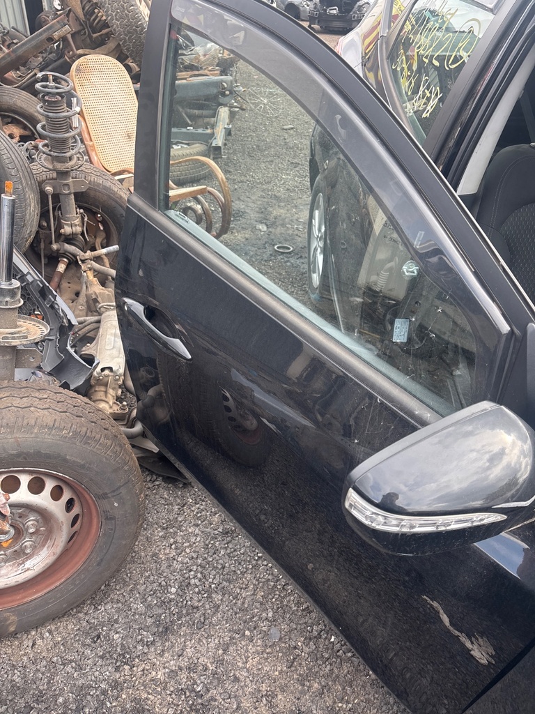 [EPE-125491] Puerta delantera derecha Hyundai ix35