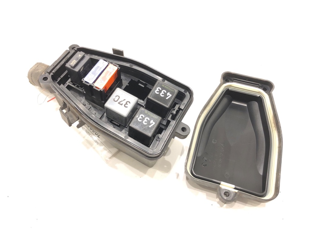 [STARK-708954] Caja de fusibles Porsche Panamera (970) 2009-2017