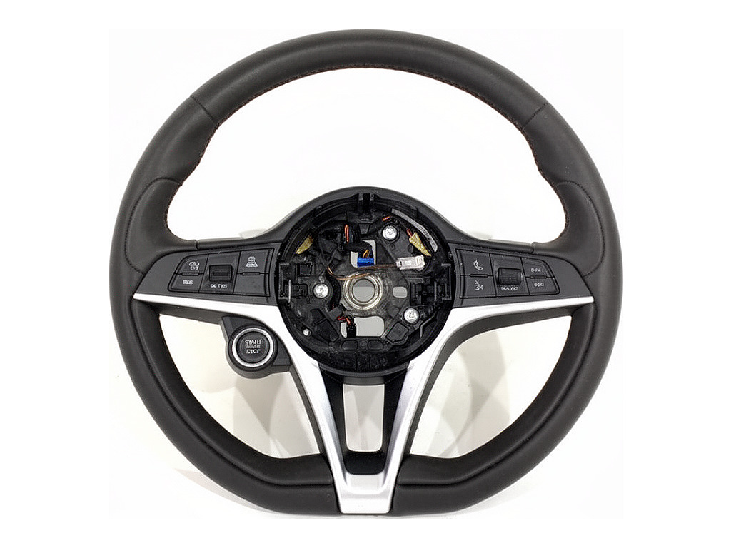 [STARK-925816] Volante Alfa Romeo Giulia (952_)