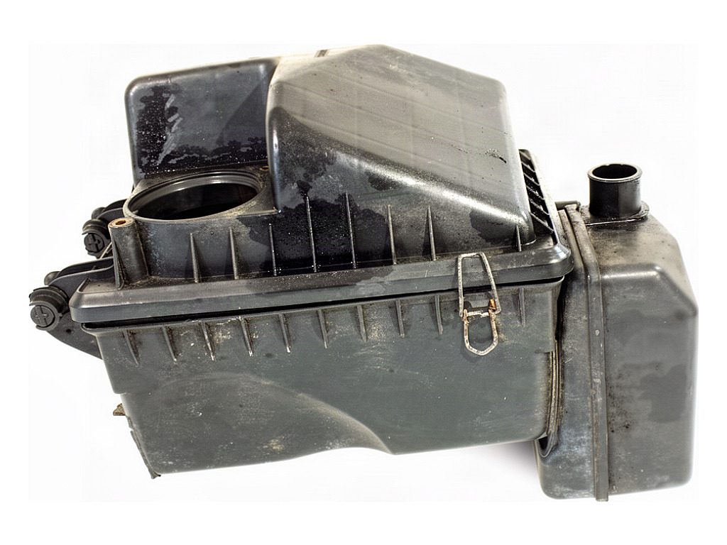 [STARK-946721] Caja de filtro de aire Fiat Bravo II