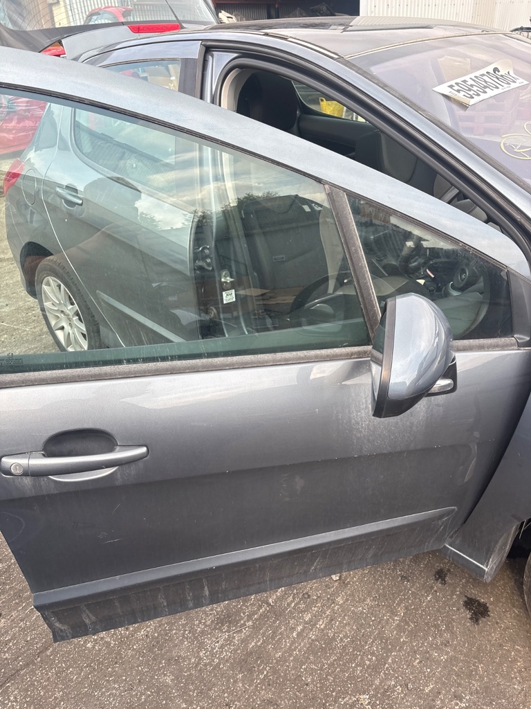 [EPE-125348] Puerta delantera derecha Peugeot 308 MK1