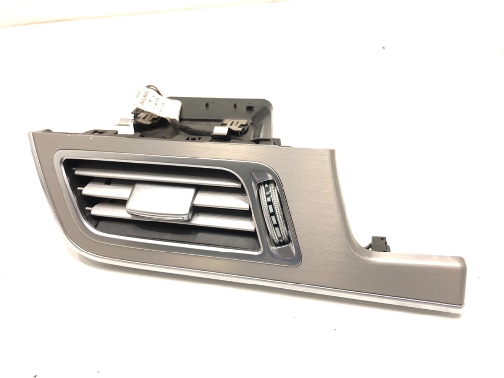 [STARK-718494] Rejilla de ventilación delantera izquierda Mercedes-Benz Clase E (W212) 2009-2016