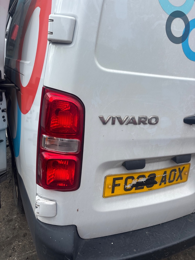 [EPE-125449] Piloto trasero izquierdo Opel Vivaro 2023