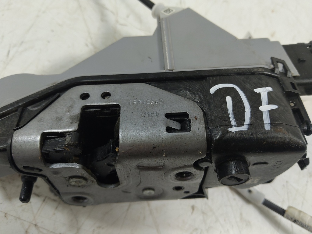 [MTD-536581] Cerradura de puerta Opel Combo E