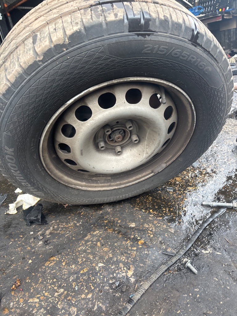 [EPE-125457] Rueda de acero Opel Vivaro