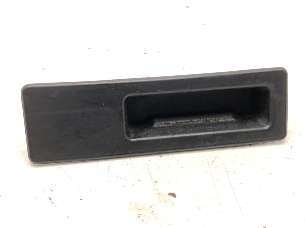[STARK-734377] Manilla de portón trasero BMW Serie 5 Touring (F11) 2009-2017