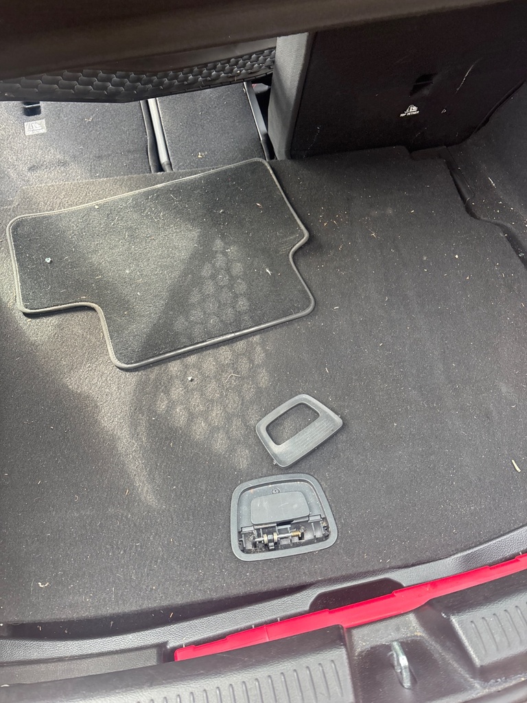 [EPE-125219] Alfombra de maletero Mercedes-Benz Clase A (2019)