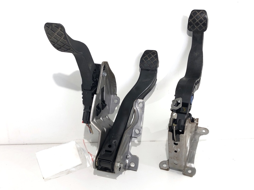 [STARK-739443] Pedales VW UP! (121, 122, BL1, BL2, BL3, 123) 2011-2022