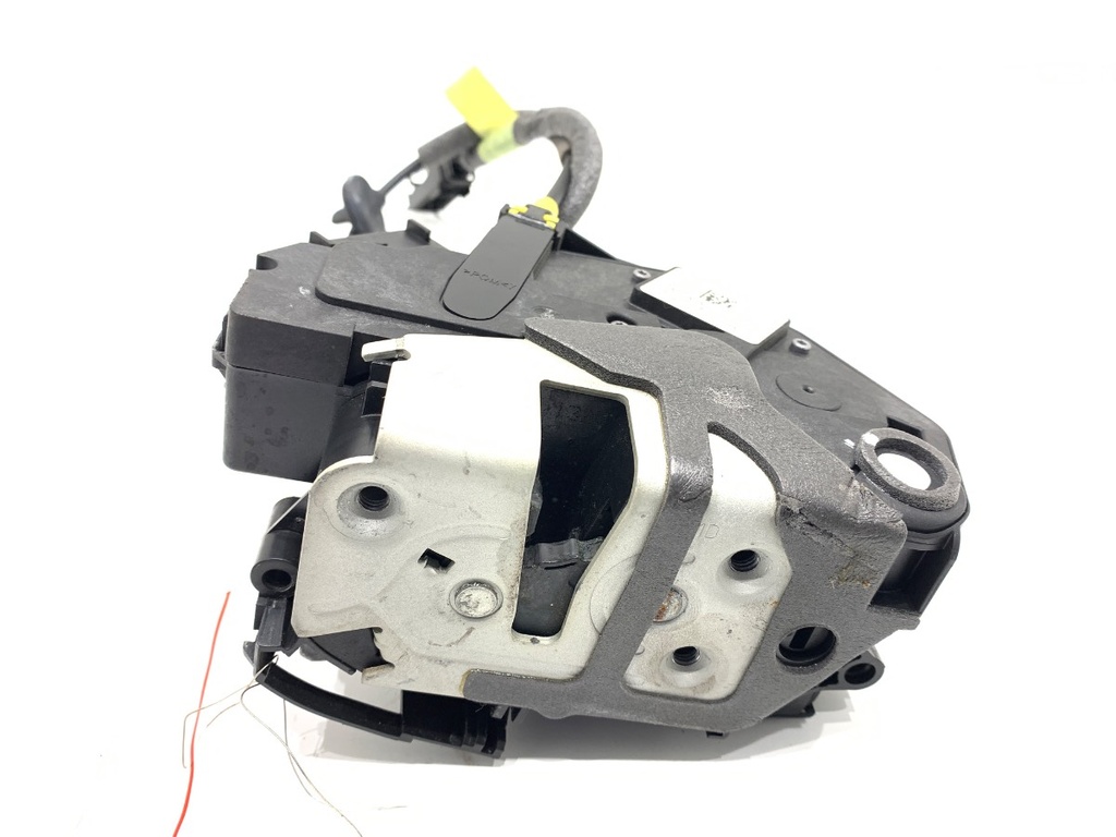 [STARK-743230] Cerradura de puerta trasera derecha FORD KUGA II (DM2) 1.5 EcoBoost 110 kW 2012-2022